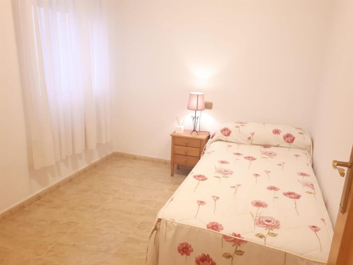 Apartamento 9 De Octubre Los Montesinos Exterior photo